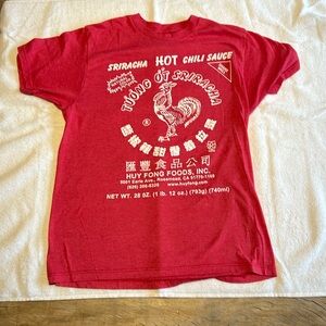 Adult Red fun T-shirt Medium but seems as though it runs as a small